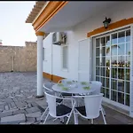 Blife Moustachya Private * Distrikt Faro