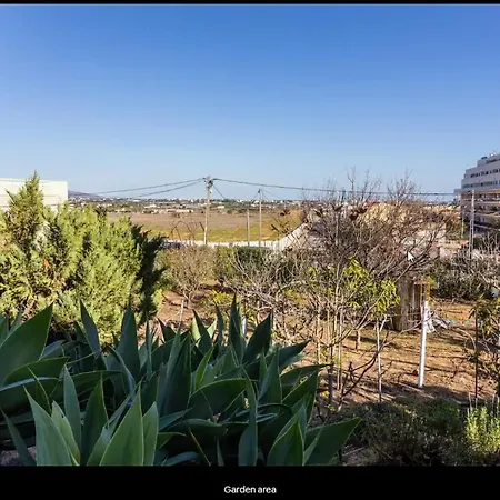 Blife Moustachya Private Homestay Faro