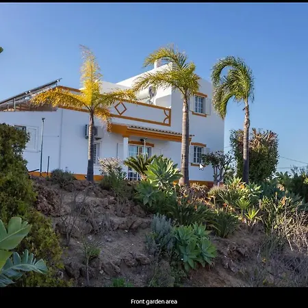 Privatunterkunft Blife Moustachya Private *