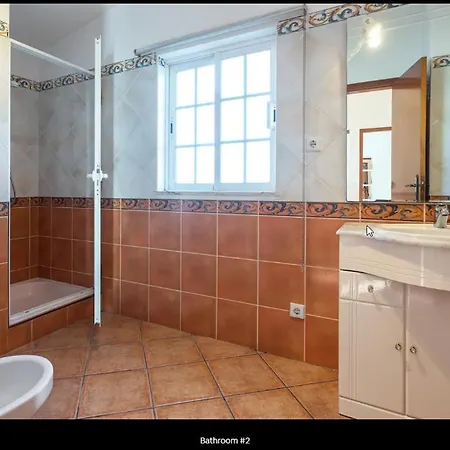 Blife Moustachya Private Distrikt Faro